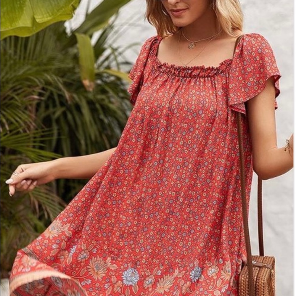 On or off the shoulder dress -